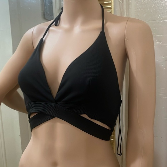 Hello Molly Black Triangle Bikini - Picture 1 of 6